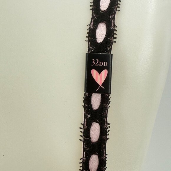 Victorias Secret Dream Angels Lined Demi Bra 32DD Pink & Black Lace Adjustable S - Picture 3 of 7
